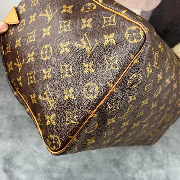 Louis Vuitton Speedy 35 Monogram - Picture 8 of 14